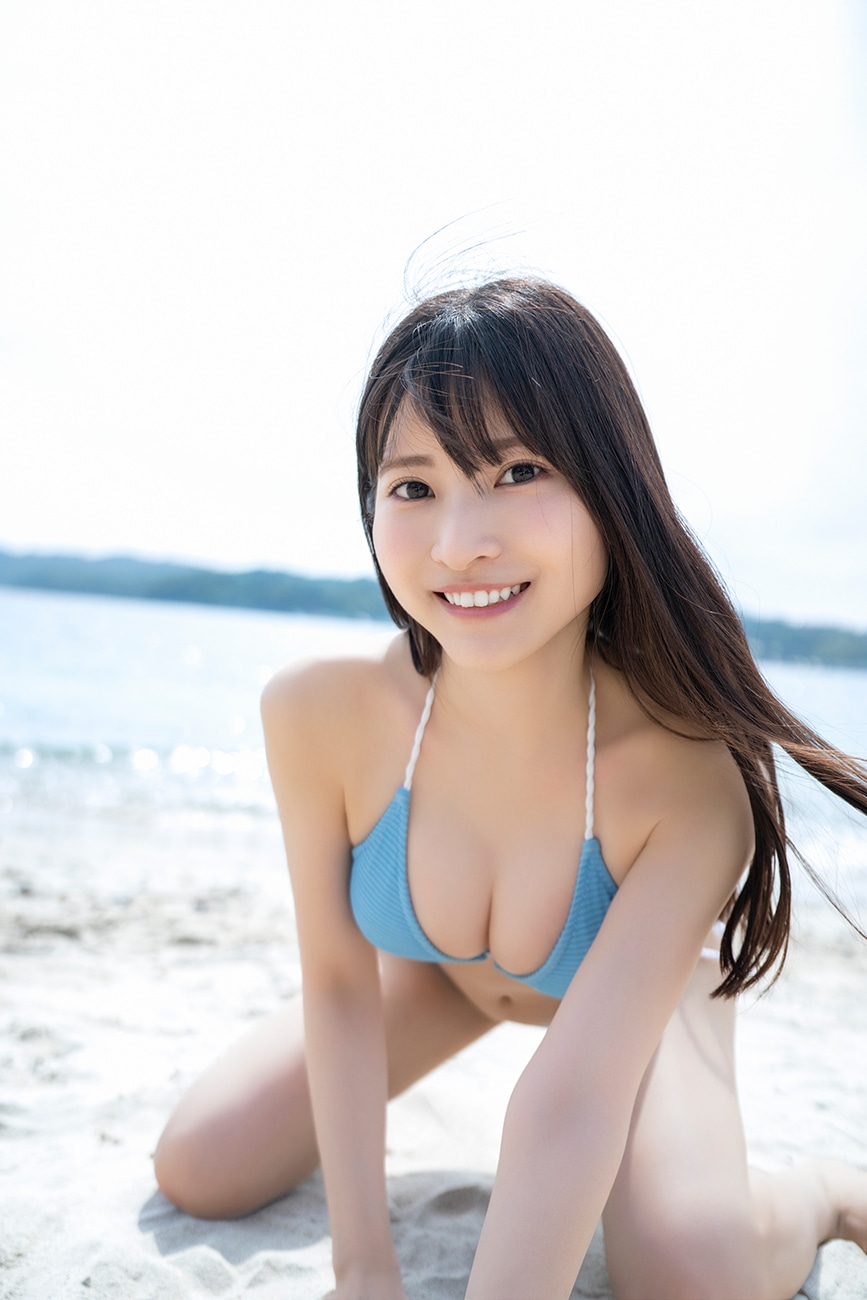 #ババババンビ小鳥遊るい初写真集の先行カット。（撮影：佐藤佑一）