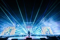 「Mrs. GREEN APPLE ゼンジン未到とヴェルトラウム～銘銘編～」神奈川・横浜スタジアム公演の様子。