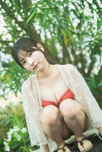 #ババババンビ小鳥遊るい初写真集の先行カット。（撮影：佐藤佑一）