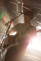 成山剛（Vo, G）（撮影：内藤まみ）