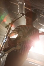 成山剛（Vo, G）（撮影：内藤まみ）