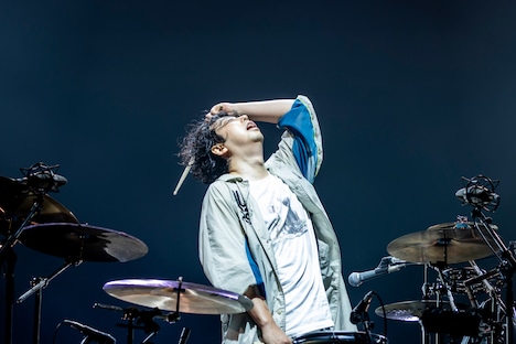 鈴木貴雄（Dr）（Photo by Viola Kam［V'z Twinkle］）