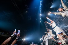 「私立恵比寿中学 15th Anniversary Tour 2024 ～the other side of indigo hour～」TOKYO DOME CITY HALL公演の様子。