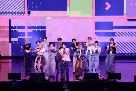 JO1 (c)LAPONE Entertainment