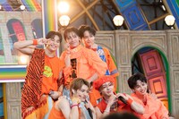 「お台場冒険王2024～人気者にアイ♡LAND～めざましライブ」に出演したONE N' ONLY。