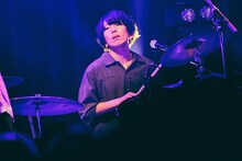 田中優希（Dr）（撮影：後藤壮太郎）