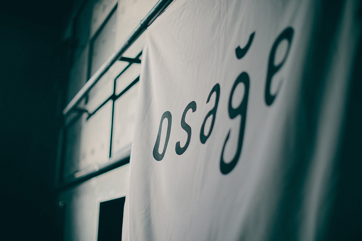 osageのロゴ。（撮影：後藤壮太郎）
