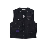 寅壱とずっと真夜中でいいのに。のコラボ企画商品。