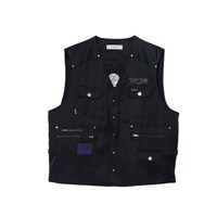 寅壱とずっと真夜中でいいのに。のコラボ企画商品。