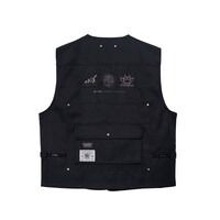 寅壱とずっと真夜中でいいのに。のコラボ企画商品。