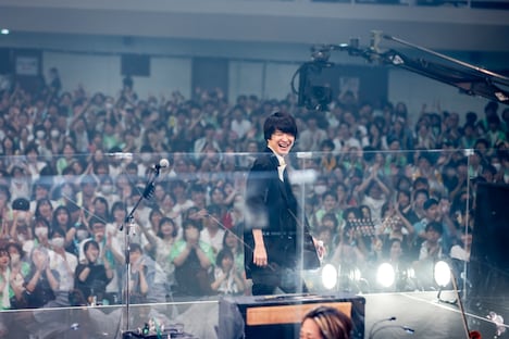 斎藤宏介（Vo, G / UNISON SQUARE GARDEN）（Photo by Viola Kam［V'z Twinkle］）