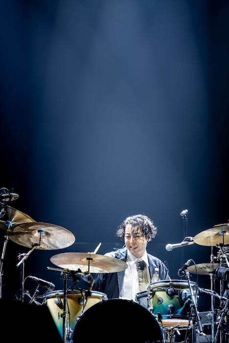 鈴木貴雄（Dr / UNISON SQUARE GARDEN）（Photo by Viola Kam［V'z Twinkle］）