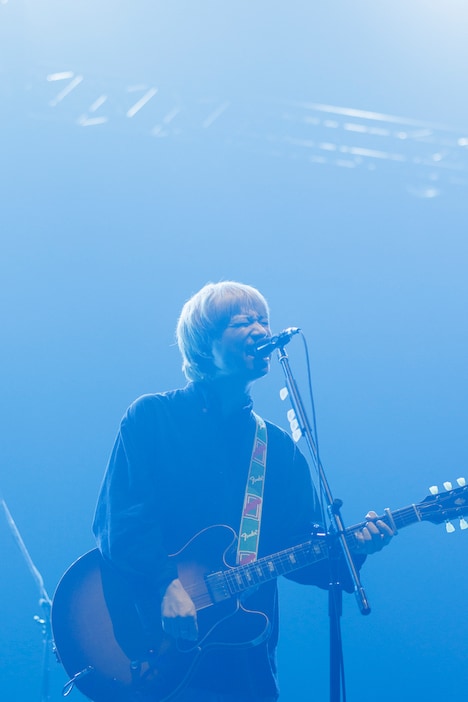 尾崎世界観（Vo, G / クリープハイプ）（Photo by Viola Kam［V'z Twinkle］）