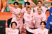 シューヤのプレイに盛り上がる超特急メンバー。