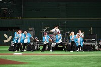 サンボマスターのパフォーマンスの様子。