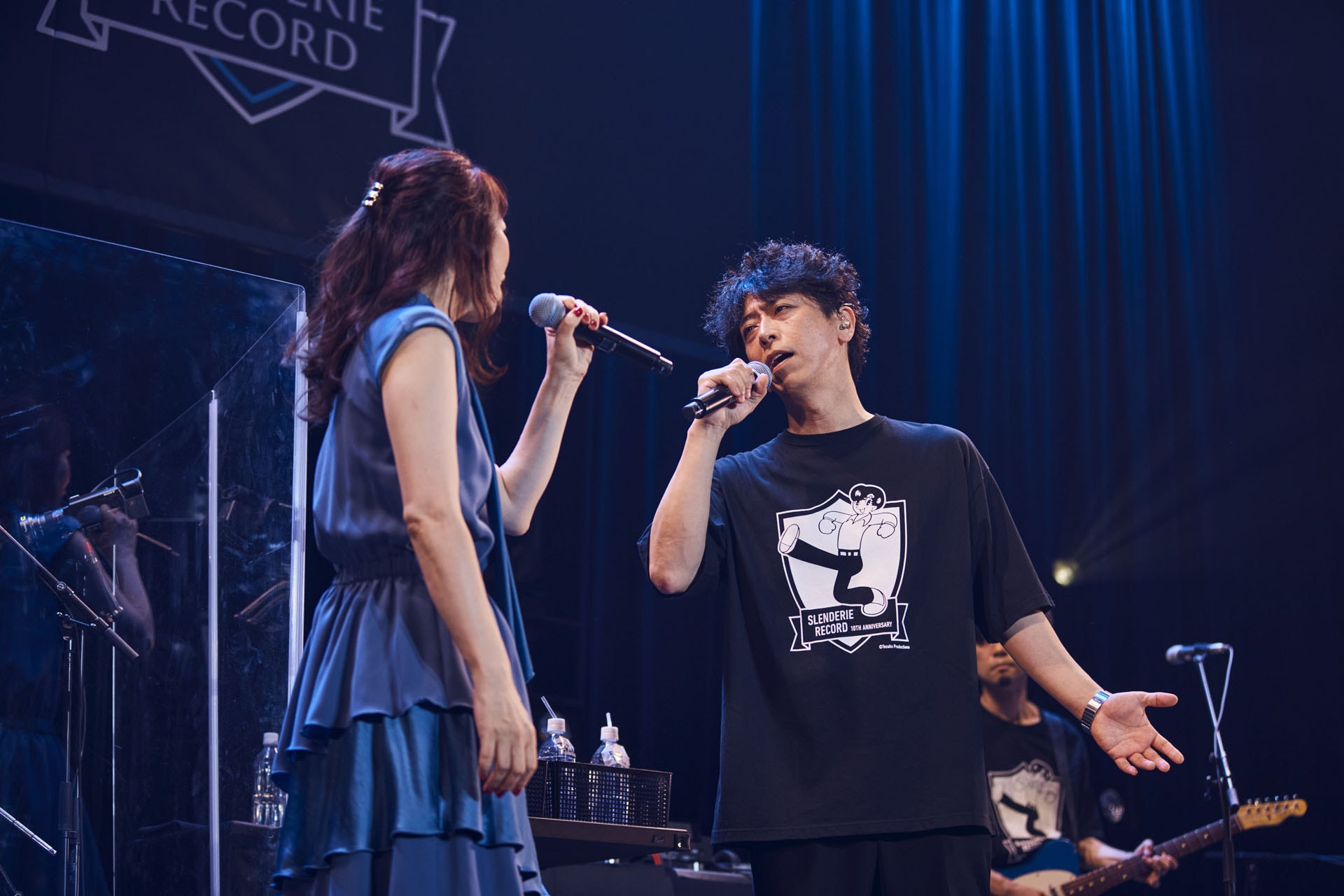 藤井隆主宰レーベル10周年記念ライブに所属アーティスト集結、KOJI