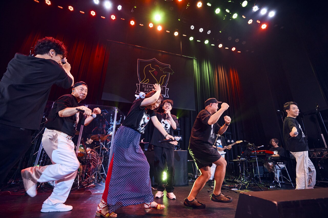 藤井隆主宰レーベル10周年記念ライブに所属アーティスト集結