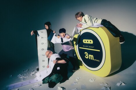 3markets[ ]の新しいーアティスト写真。