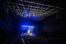 「後藤輝基“ホイップ”ツアー2024 plus 藤井隆！」東京・ヒューリックホール東京公演の様子。