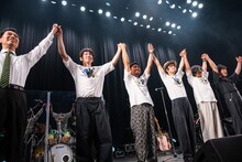 「後藤輝基“ホイップ”ツアー2024 plus 藤井隆！」東京・ヒューリックホール東京公演の様子。