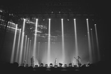 「Vaundy one man live "HEADSHOT" at Makuhari Messe」の様子。（撮影：日吉"JP"純平、太田好治）