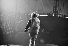 「Vaundy one man live "HEADSHOT" at Makuhari Messe」の様子。（撮影：日吉"JP"純平、太田好治）