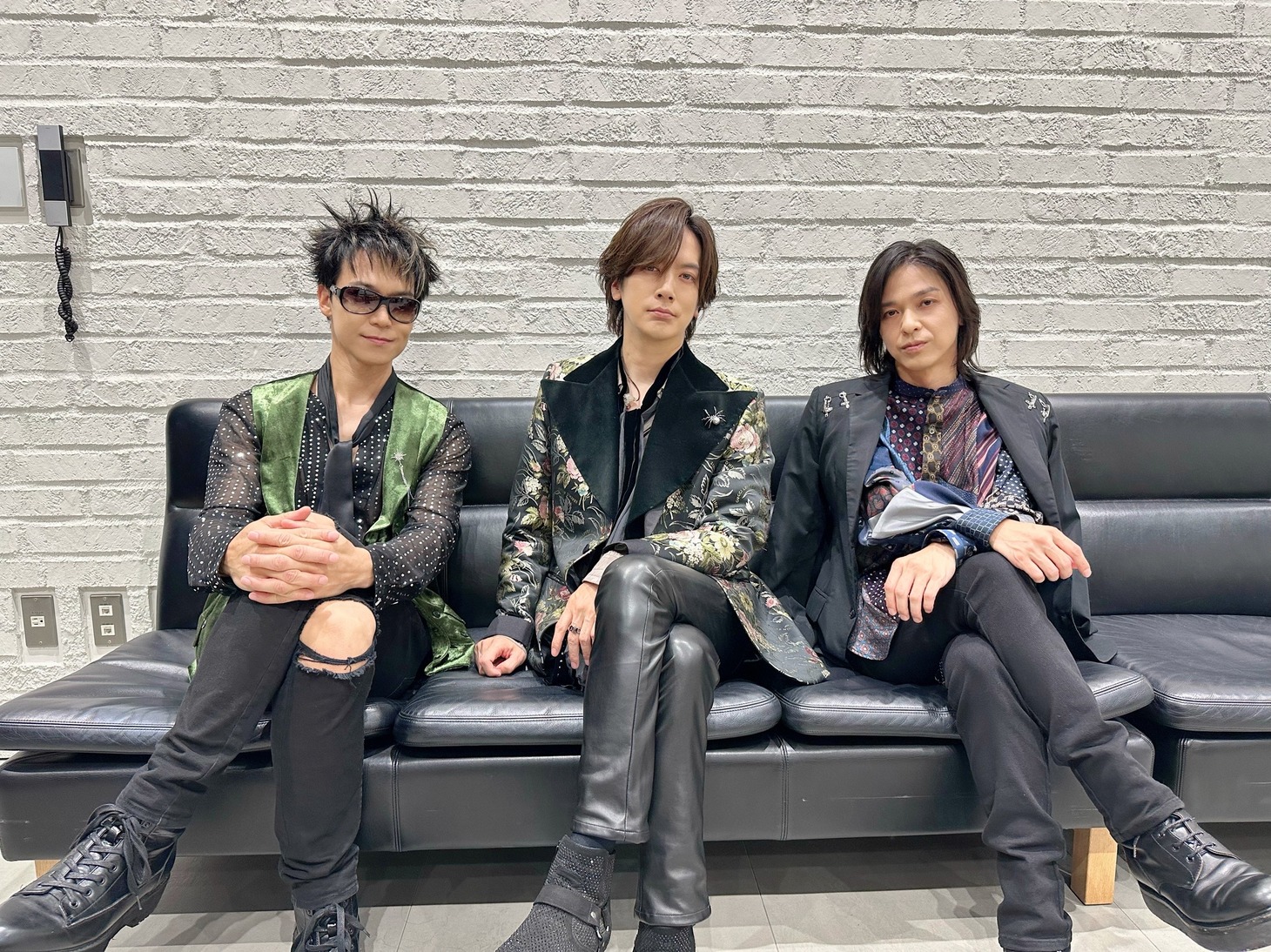 BREAKERZ