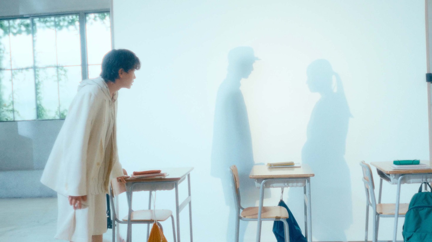 imase「エトセトラ」ミュージックビデオより。
