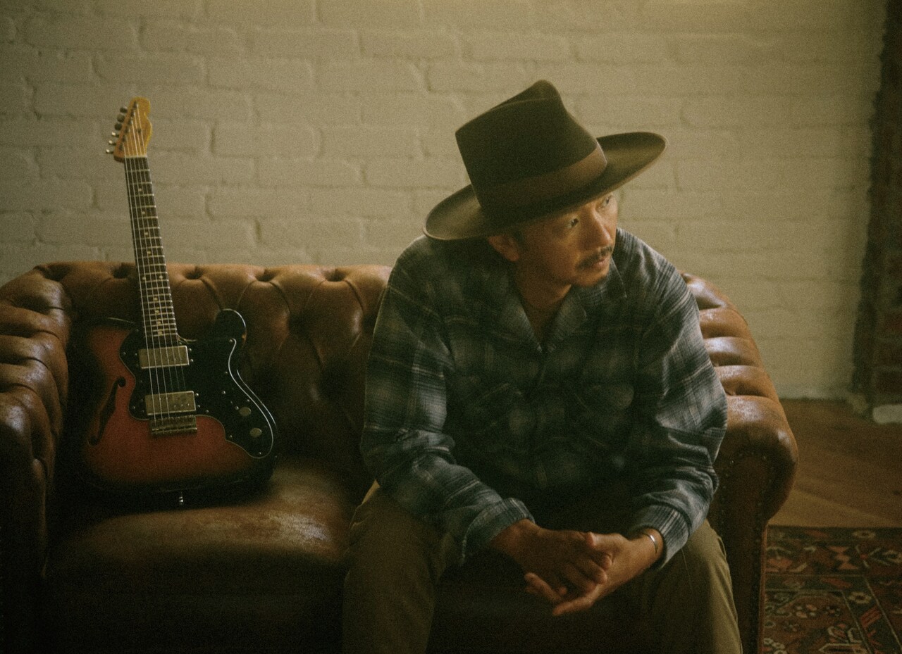 Caravanの20年をライブ映像＆ドキュメンタリーで紐解くシアターツアー、本人の弾き語りライブも