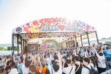 Appare!によるライブの様子。