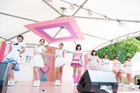 「スマイレージ15周年♥大好きステージ」の様子。