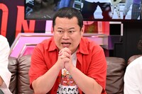 ともしげ（モグライダー）(c)TBS