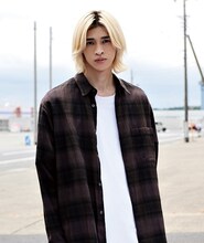 別府由来演じる柏木千紘。(c)Ogeretsu Tanaka/TAKESHOBO (c)おげれつたなか・竹書房/NBCユニバーサル・エンターテイメントジャパン