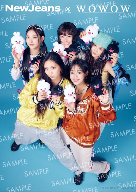 NewJeans×WOWOWポスターイメージ