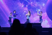 IS:SUE。「2024 ENA K POP UP CHART SHOW IN JAPAN」より。 (c)LAPONE GIRLS