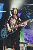 ano（撮影：横山マサト）