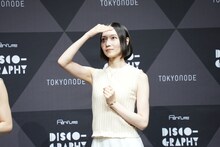 カメラを探すのっち。