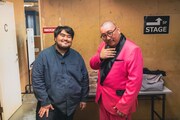 終演後の澤部渡と街裏ぴんく。(撮影:廣田達也)