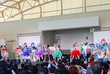 TEAM SHACHI「SHACHI SUMMER2024～サマースプラッシュ！やんちゃで自由な真夏の祭典～」の様子。（撮影：笹森健一）
