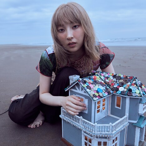 家入レオ「My name」初回限定盤ジャケット