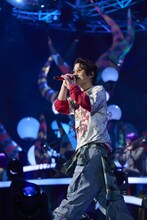 SEKAI NO OWARI「深海」神奈川・Kアリーナ横浜公演の様子。