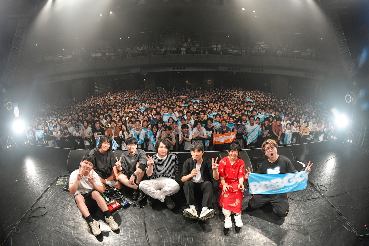 Base Ball Bear × Galileo Galileiが進化を刻んだ“ドラマチック”な初対バン