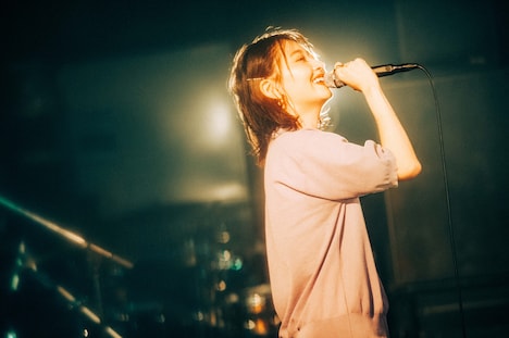 鈴木真海子(Photo by Kana Tarumi)
