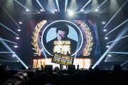 MCバトルイベント「BATTLE SUMMIT II」で優勝した般若。