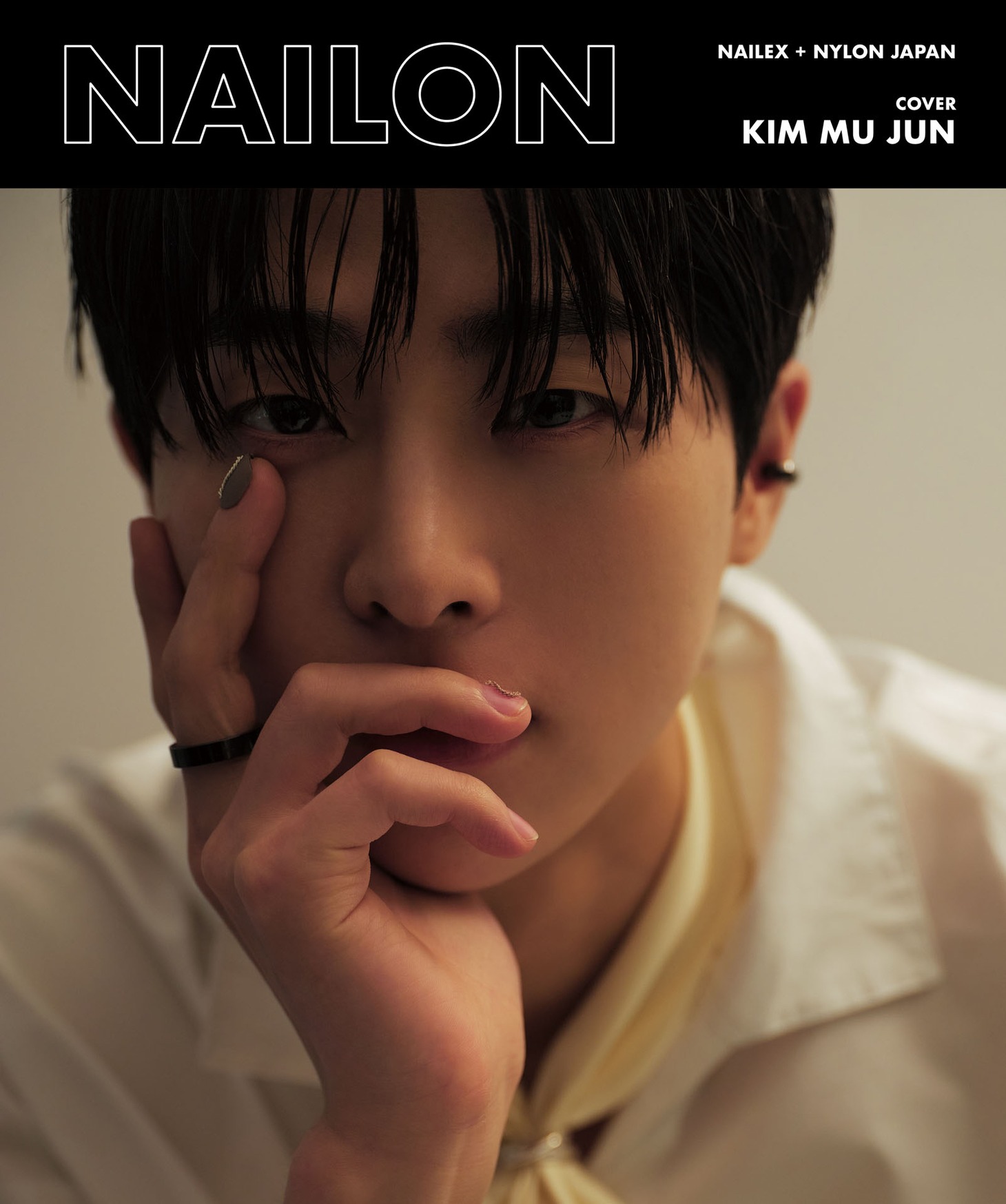 「NAILON」第1号表紙（キム・ムジュン）(c)NAILON