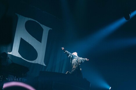 SKY-HI「SKY-HI TOUR 2024」東京・立川ステージガーデン公演の様子。