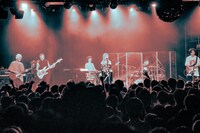 a子「a子 Live Tour 2024 "Umbilical Cord"」東京公演の様子。（Photo by Goku Noguchi）