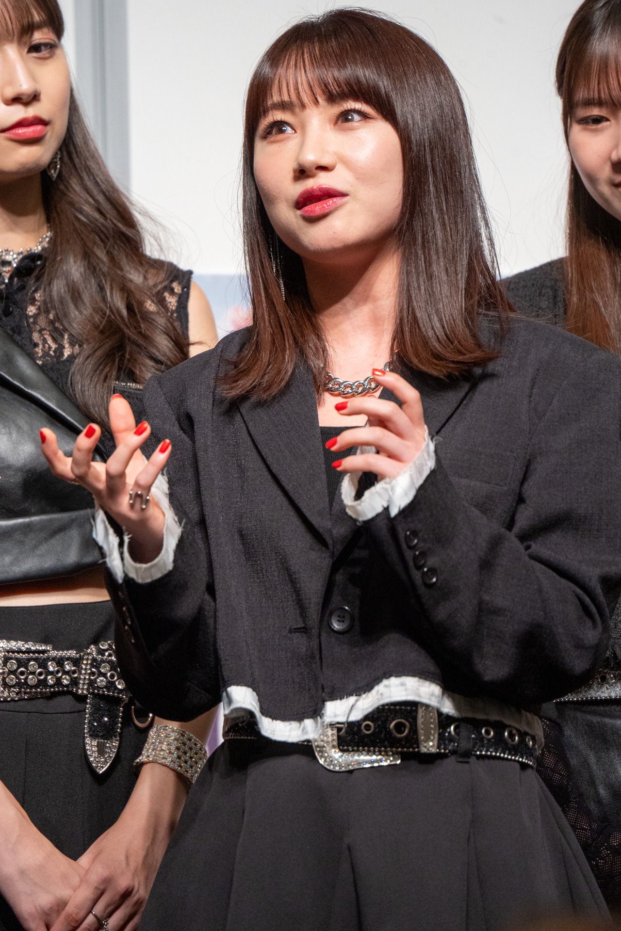 石田亜佑美