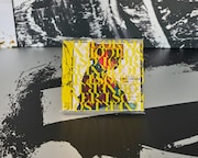 会場に展示された米津玄師「LOST CORNER」。