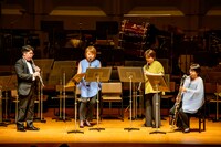 「Fragments of Memories」演奏中の様子。